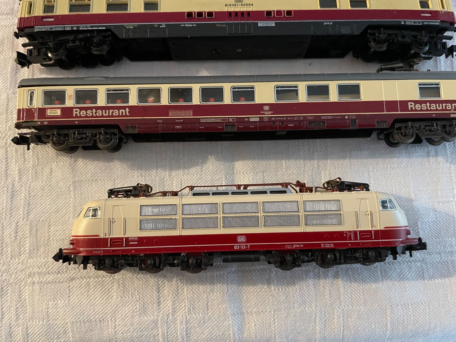 Arnold Modelleisenbahnen: Arnold/Minitrix Spur N TEE Roland  6-teilig – Gebraucht aus Rorschach von Karotten 3