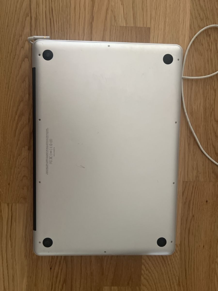 Apple Portables: Apple MacBook Pro 15 Zoll, Mitte 2012 – D'occasion à Basel par max_mgr8 2