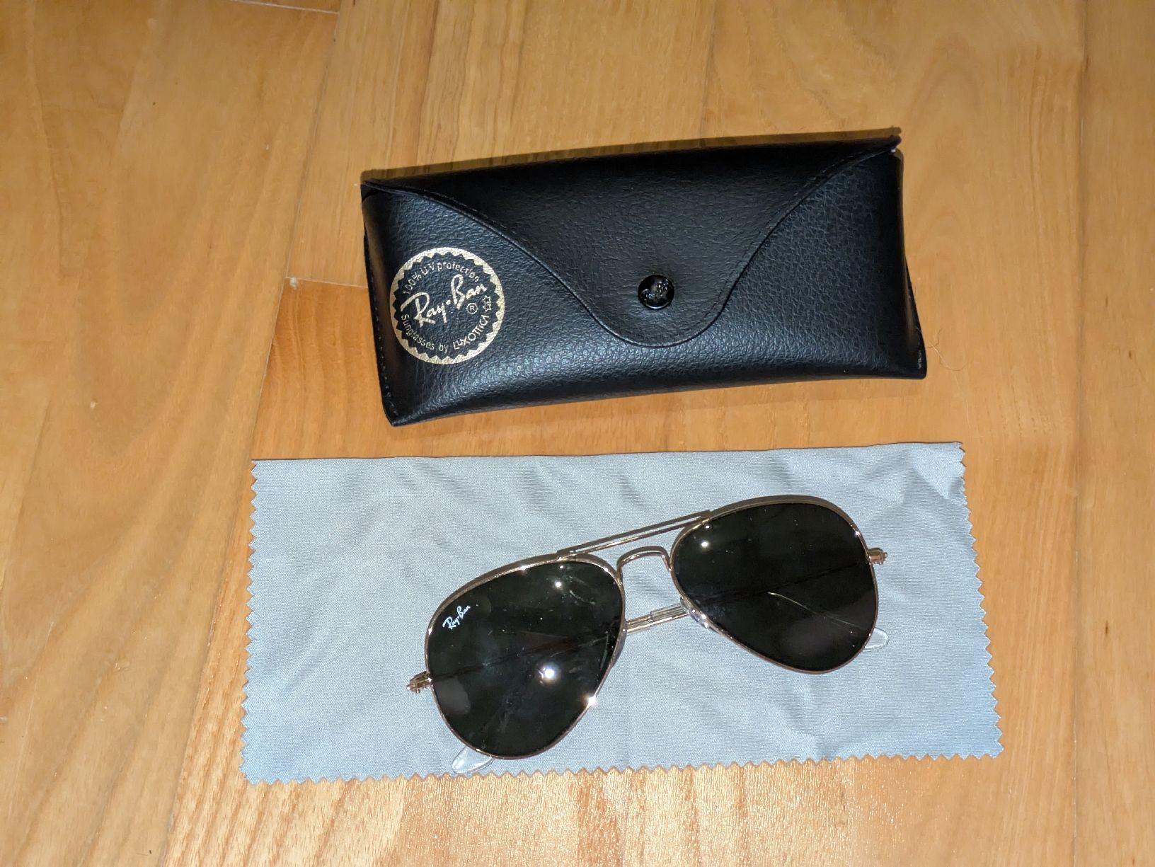 Ray-Ban Occhiali & Lenti: Neuwertige Rayban Sonnenbrille – Usato da Büren zum Hof venduto da luc_001