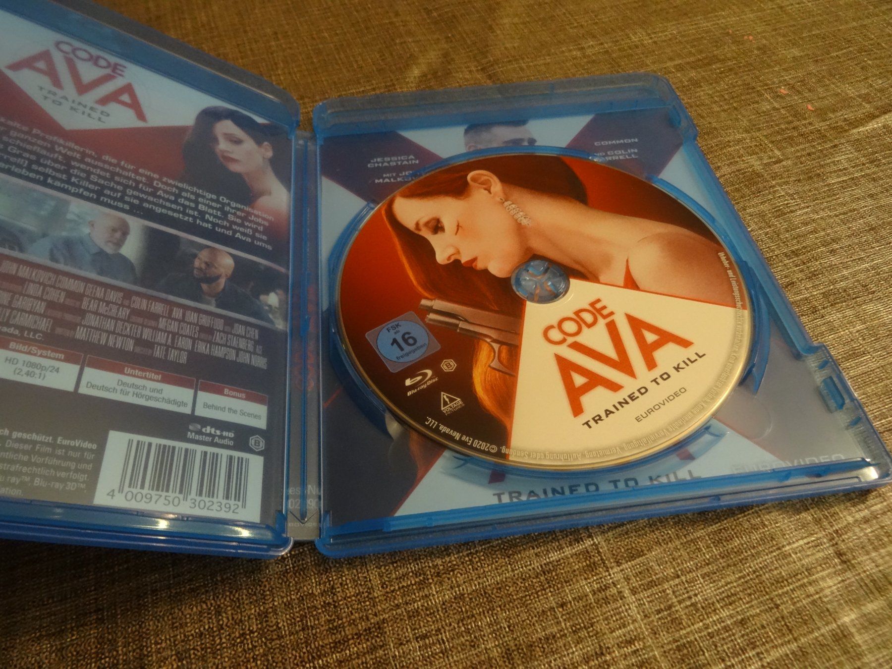 Alle DVDs: Code Ava - Trained to Kill (Blu-ray) – Gebraucht aus Olten von Disc-Verkauf 1