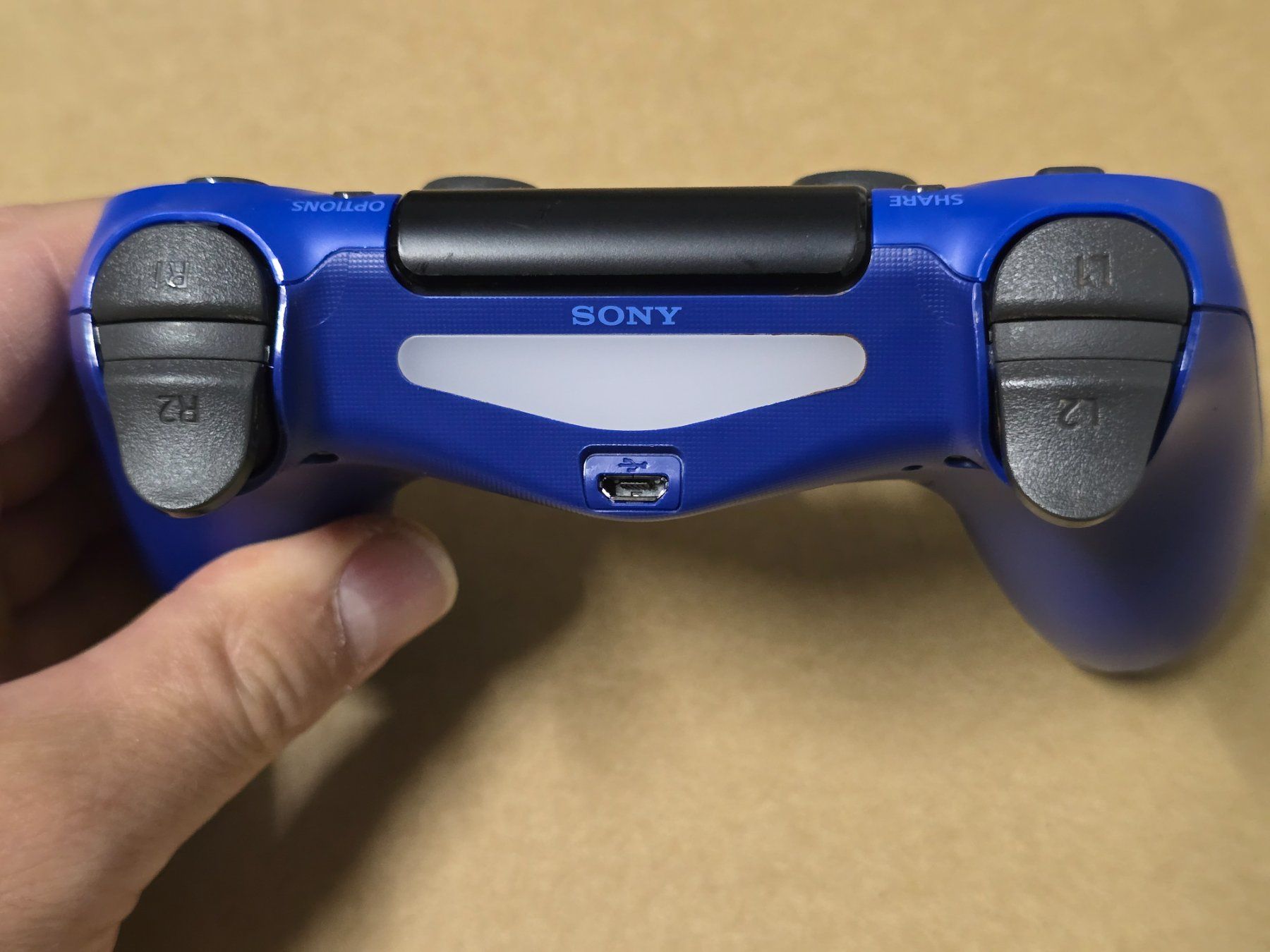 Sony Controller: Sony PS4 Dualshock 4 Wireless Controller(Original) – Usato da Basel venduto da Zait 1