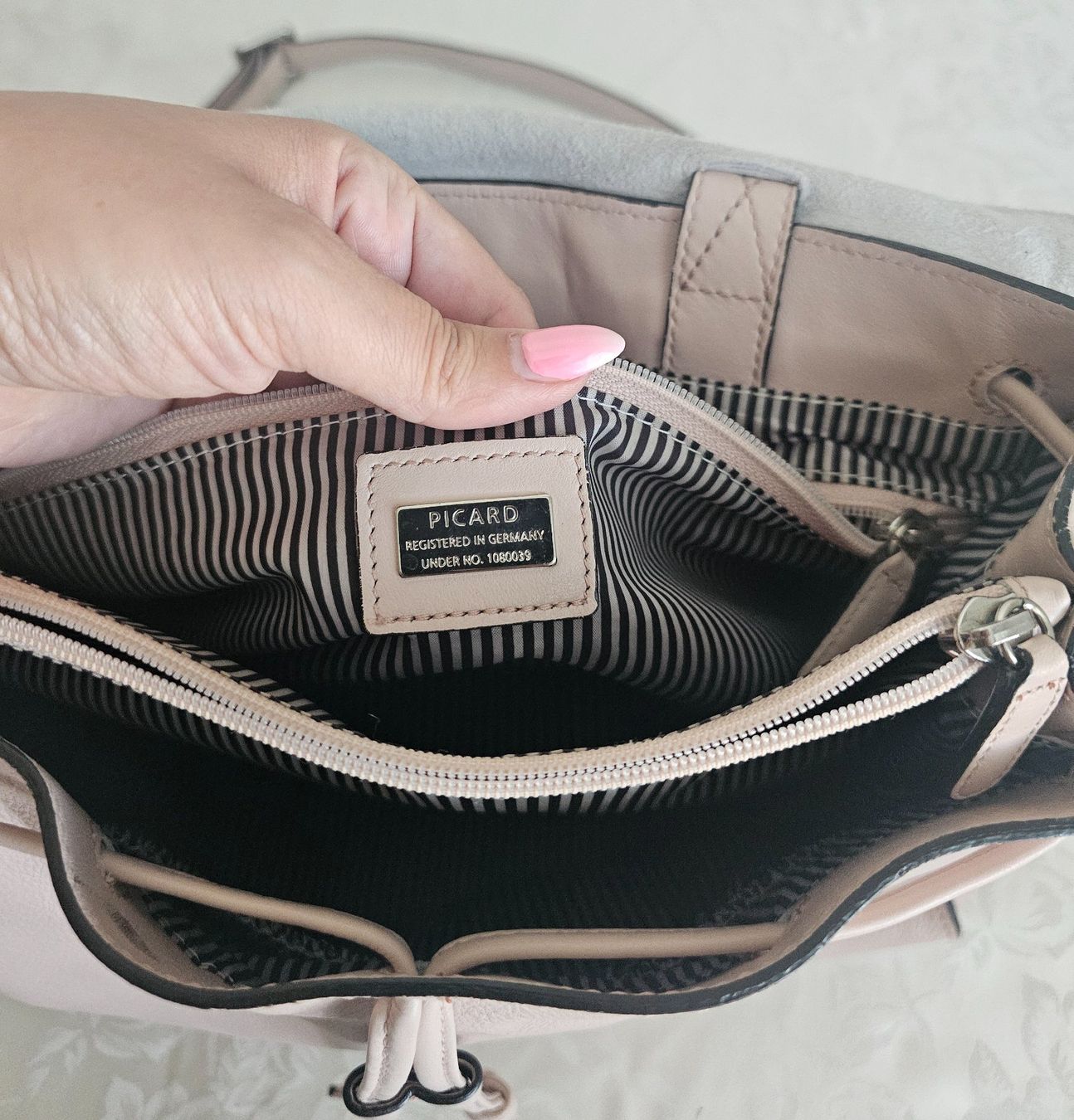 Picard Sacs femmes: ***PICARD ***Hand.oder Umhängetasche Leder – D'occasion à Bronschhofen par Xena37 5
