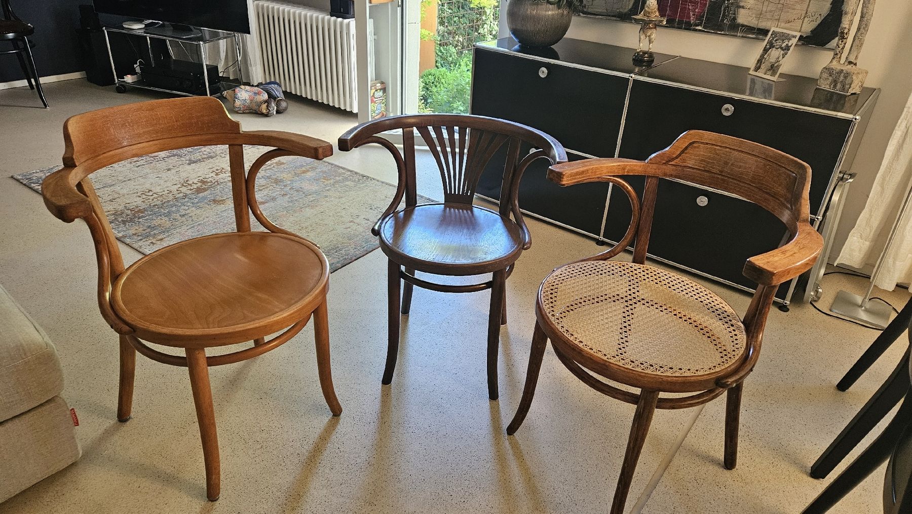 Thonet Stühle: 3 Thonet Stühle – Gebraucht aus Winterthur von Ulr_z79x