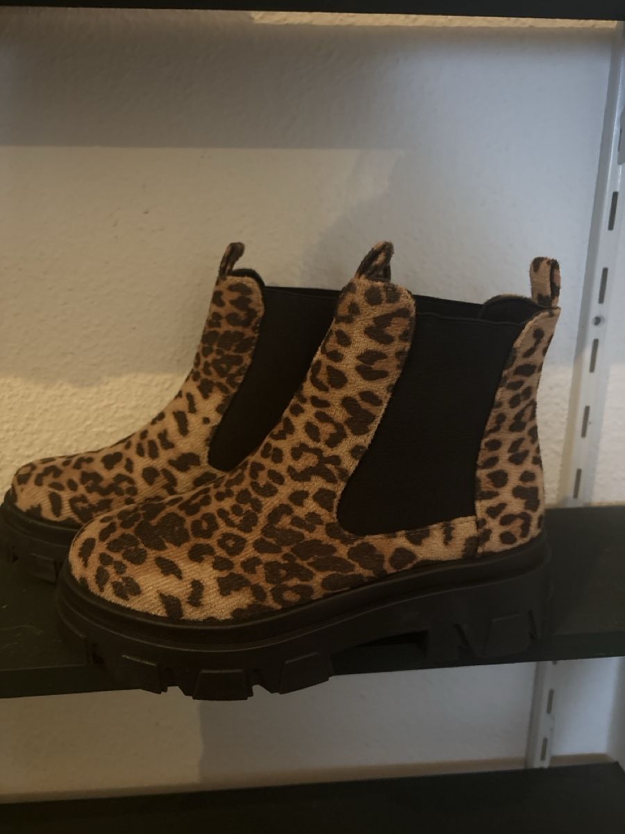 Scarpe da donna: Schuhe / Stiefeletten Gr.38 – Nuovo (secondo la descrizione) da Münchenstein venduto da cyoni