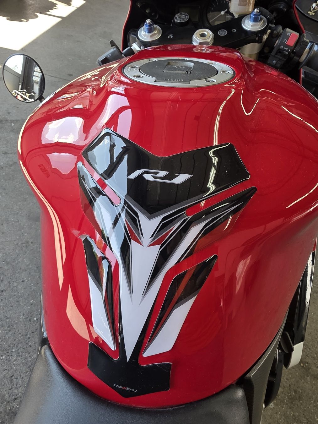 Yamaha Strasse: Yamaha YZF-R1 – Gebraucht aus spiez von kernen82 6