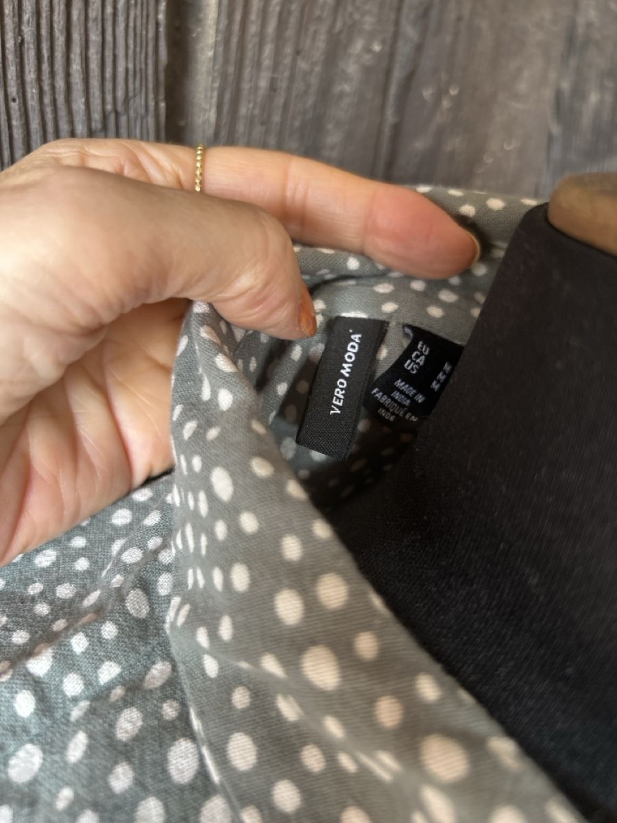 Vero Moda Kleider: Damen Kleid Vero Moda Tupfen Gr.  M – Gebraucht aus Kirchdorf BE von Stella130 4