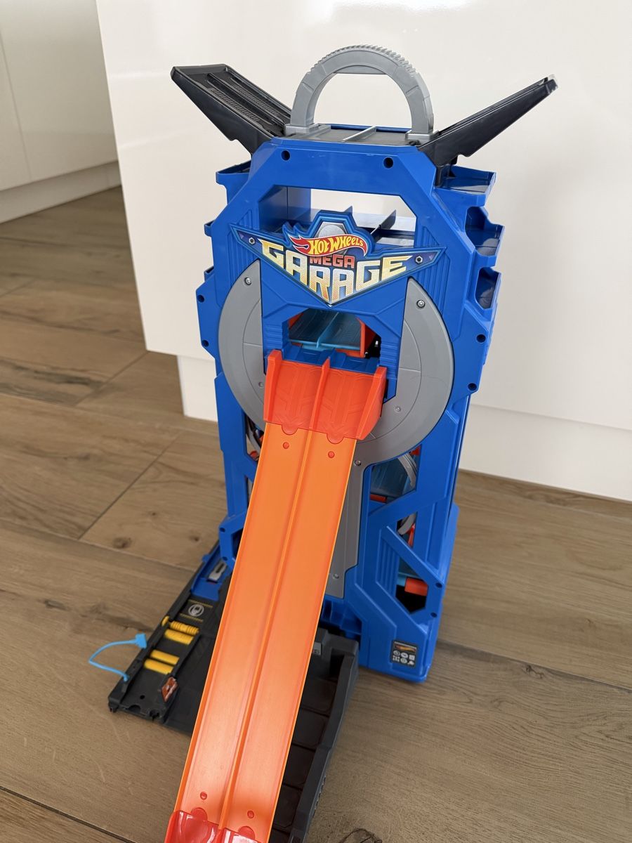 Hot Wheels Spielzeuge: Hot Wheels HWS City Power Garage – Gebraucht aus Uznach von Player6 4