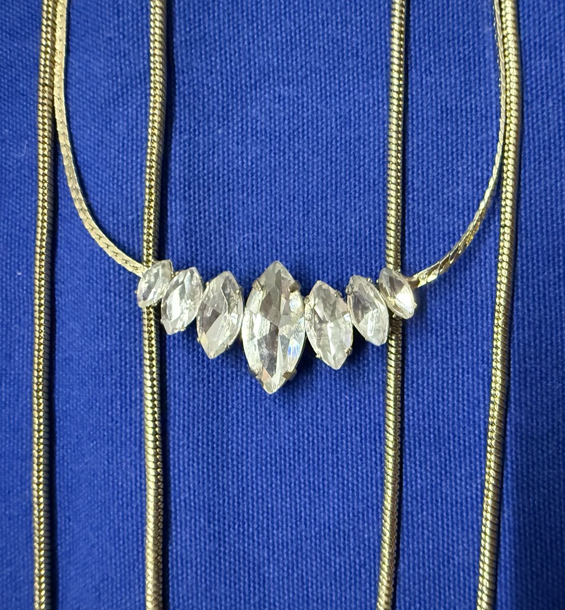 H&M Catenine: Layering Look Halskette mit Strass – Nuovo (secondo la descrizione) da Lyss venduto da Sibella56 1