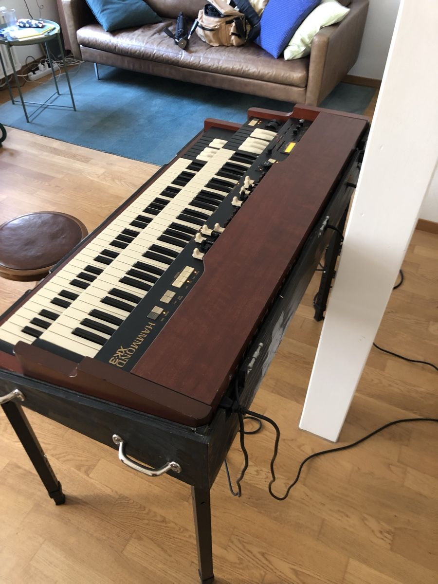 Hammond Strumenti musicali: Hammond XK3 mit Leslie – Usato da Luzern venduto da hallodani 3