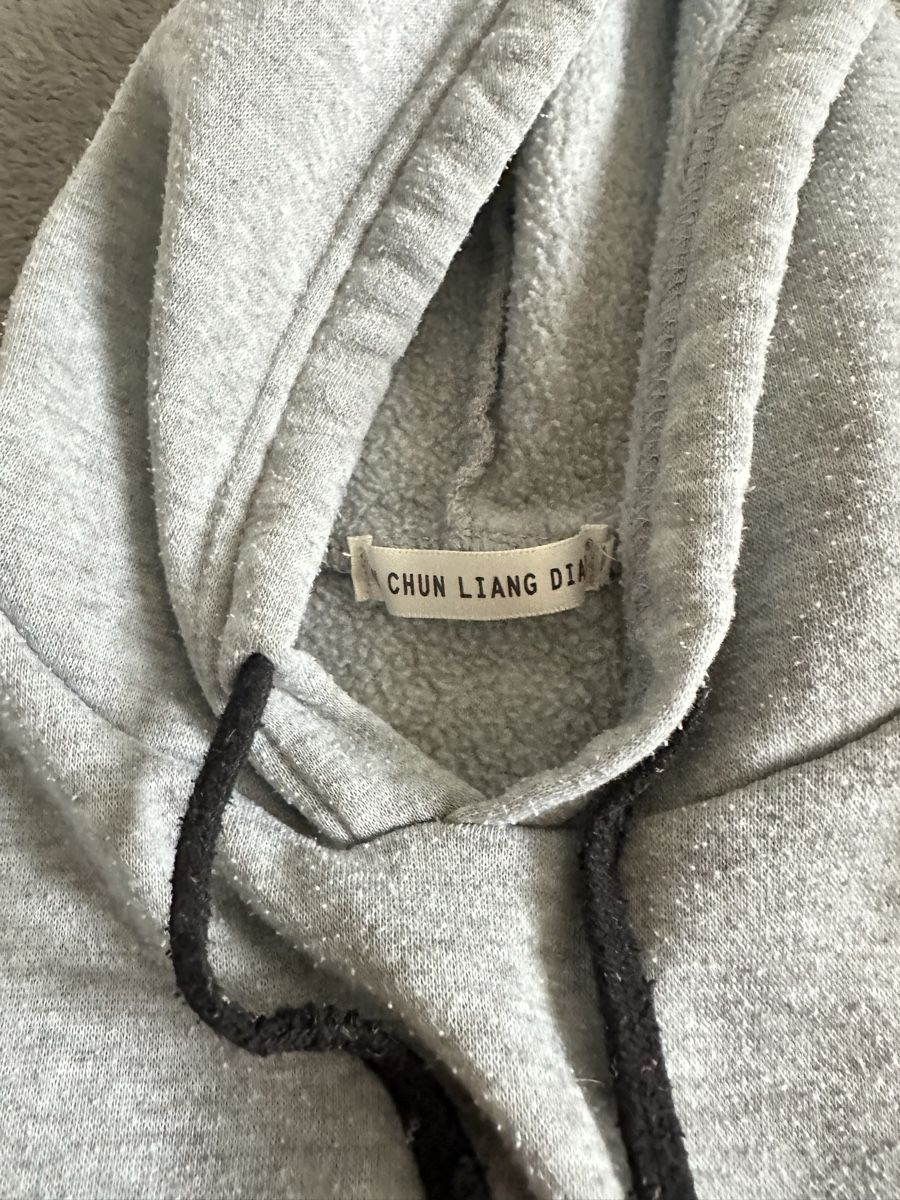 Lots de vêtements: 2 Graue Pullover – D'occasion à Oberwil BL par viviii.mz 6