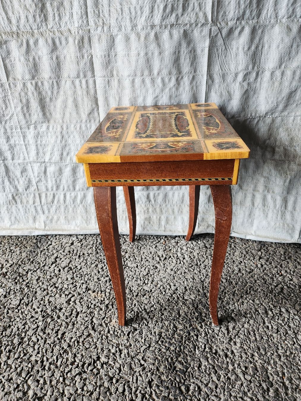 Tables: Petite table – D'occasion à Prêles par fafa11