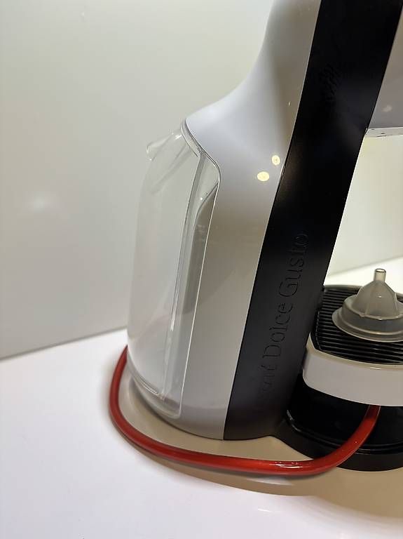Machines à café & Machines à expresso: Nescafe Dolce Gusto – D'occasion à Meikirch par Furri79 2