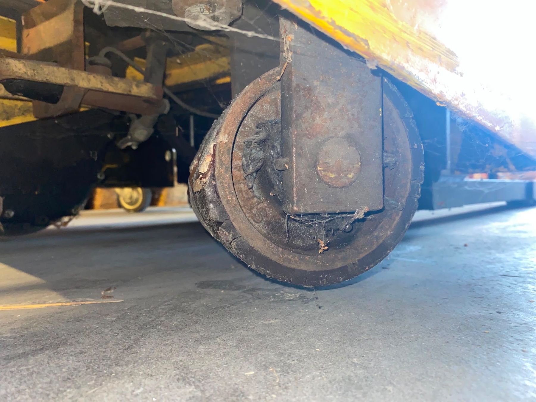 Gabelstapler & Hubwagen: Elektro Stapler Marke Atlet – Defekt aus Büren an der Aare von Fabian.89 8
