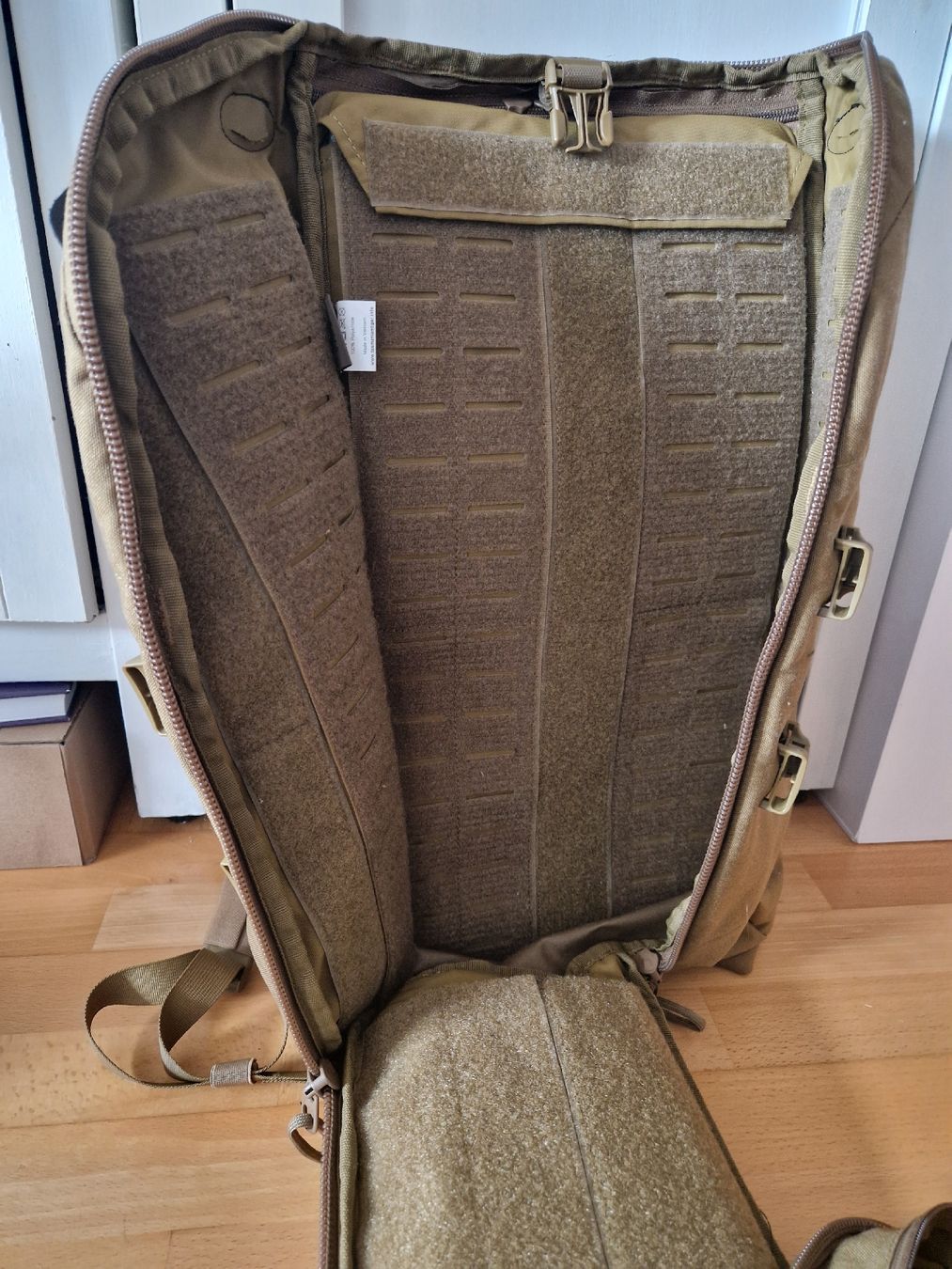 Rucksäcke: Rucksack Tasmanian Tiger Modular 30 Liter – Neu (gemäss Beschreibung) aus St. Gallen von Sayuri 5