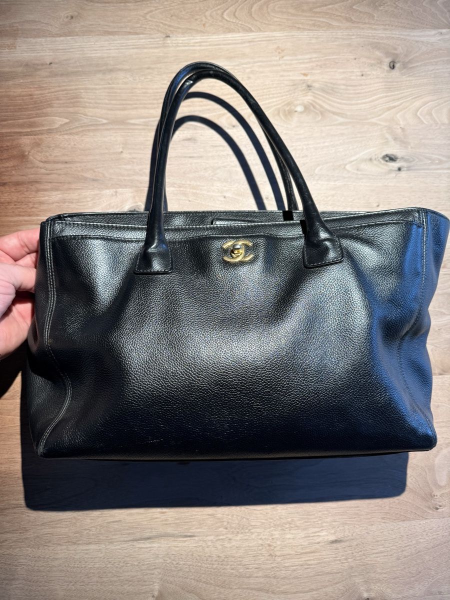 Chanel Borse da donna: Chanel Tasche Executive Tote – Usato da Kerzers venduto da ai1_52j5