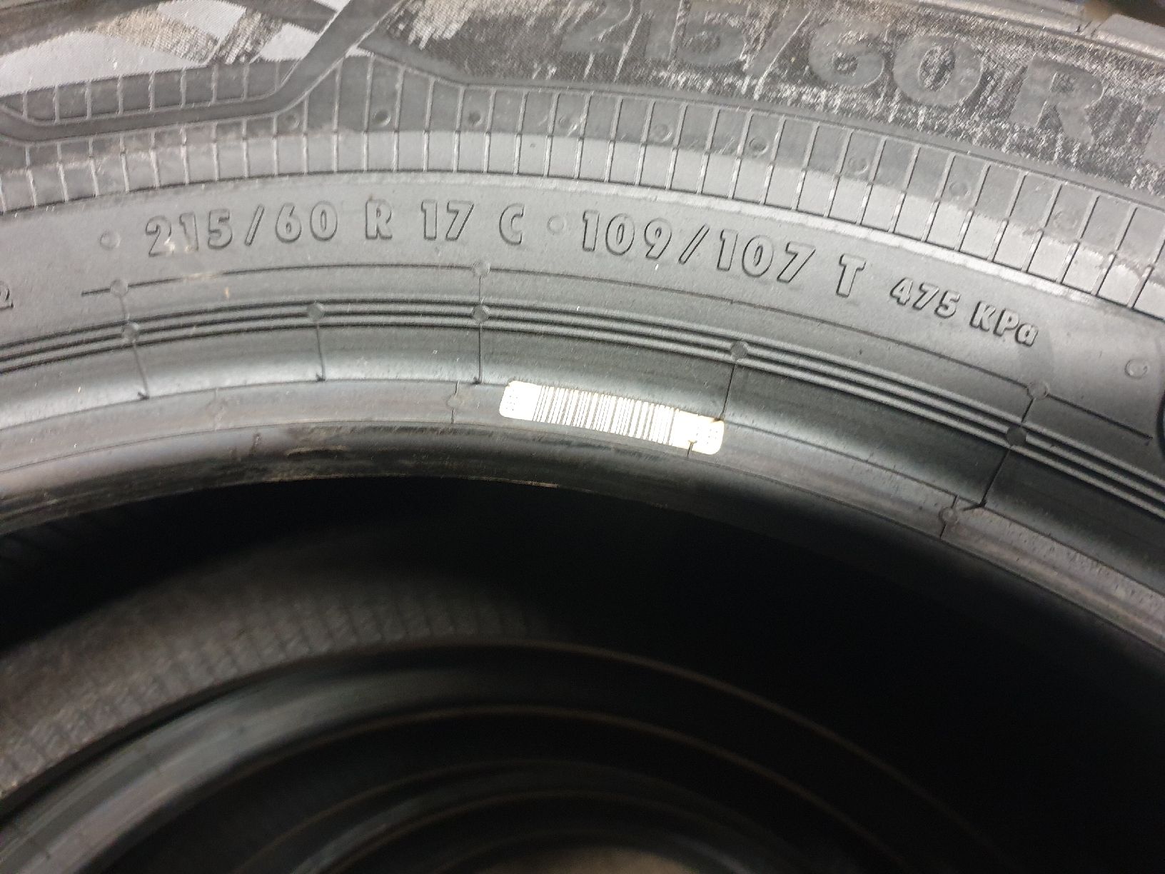 Continental Pneumatici & Ruote complete: 4 pneus 17 van – Usato da Yverdon les bains venduto da Azertyuiop1979 2