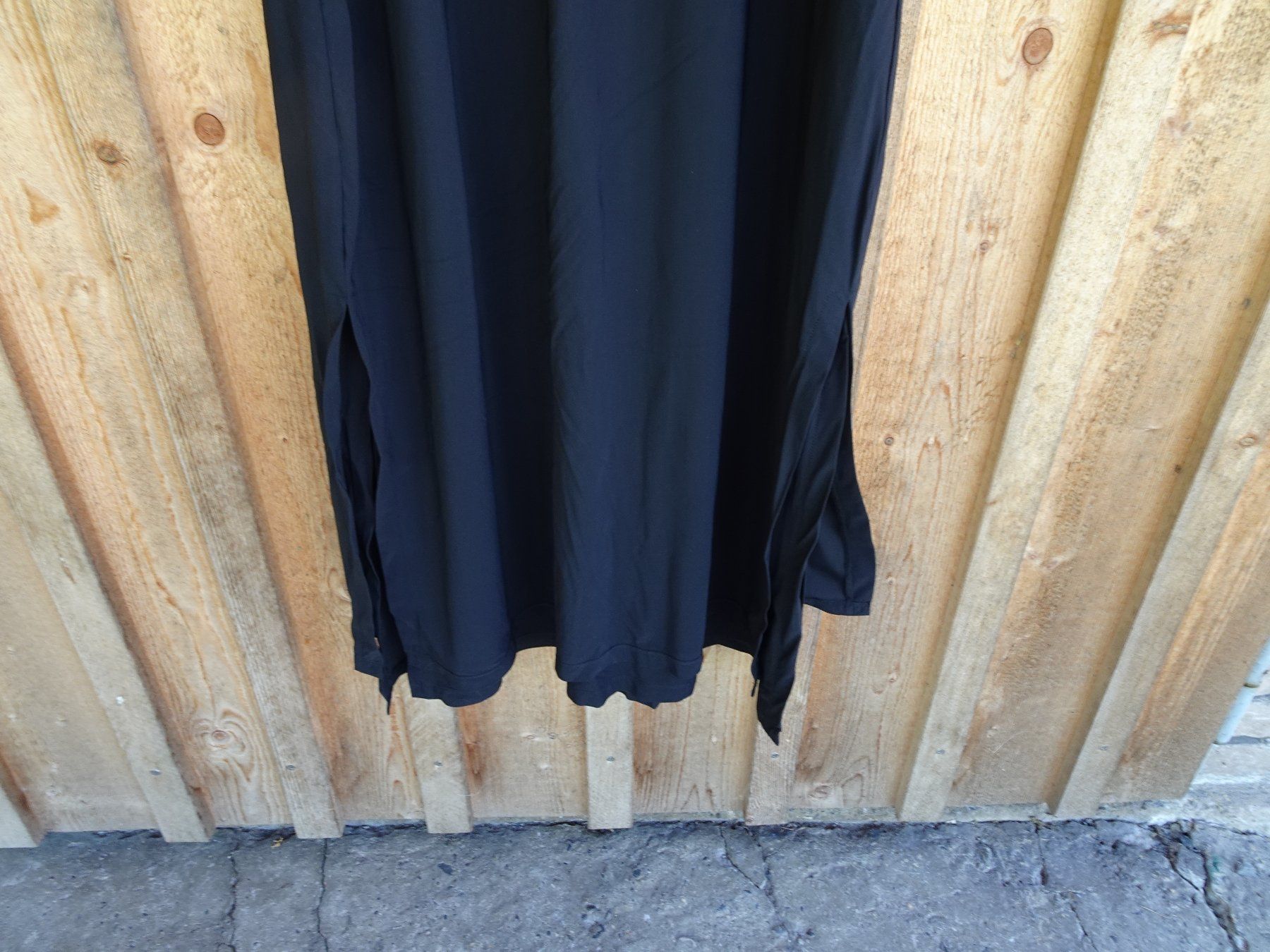 Kleider: Schwarzes, schlichtes Only M. Abendkleid Gr. M - 423137 – Gebraucht aus Küssnacht am Rigi von Good4Deckeli 3