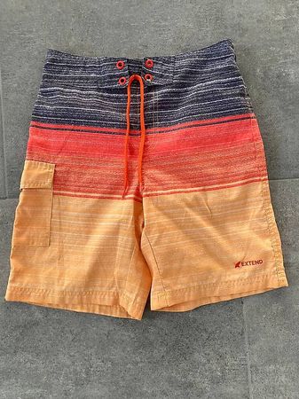 Tolle Badehose für Jungs (Gr. 128)