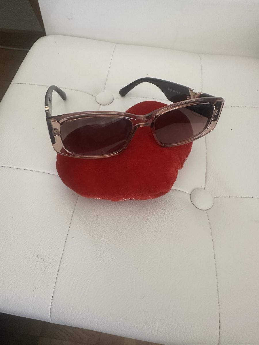 Brillen & Gläser: Lunettes soleil neuf  – Neu und originalverpackt aus Biel/Bienne von orange1