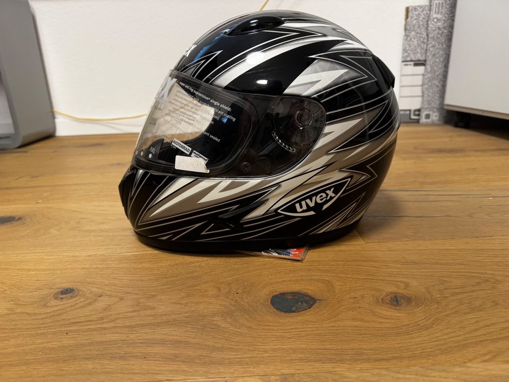 Casques & visières: Motorrad-Helm UVEX Flash – Neuf (Voir description) à Marbach SG par Gargamel73