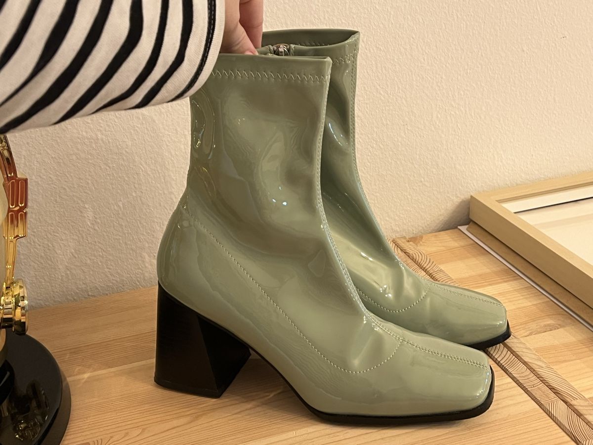 Damenschuhe: Mintgrüne 90s Stiefeletten, Grösse 39 – Gebraucht aus Luzern von closettheory