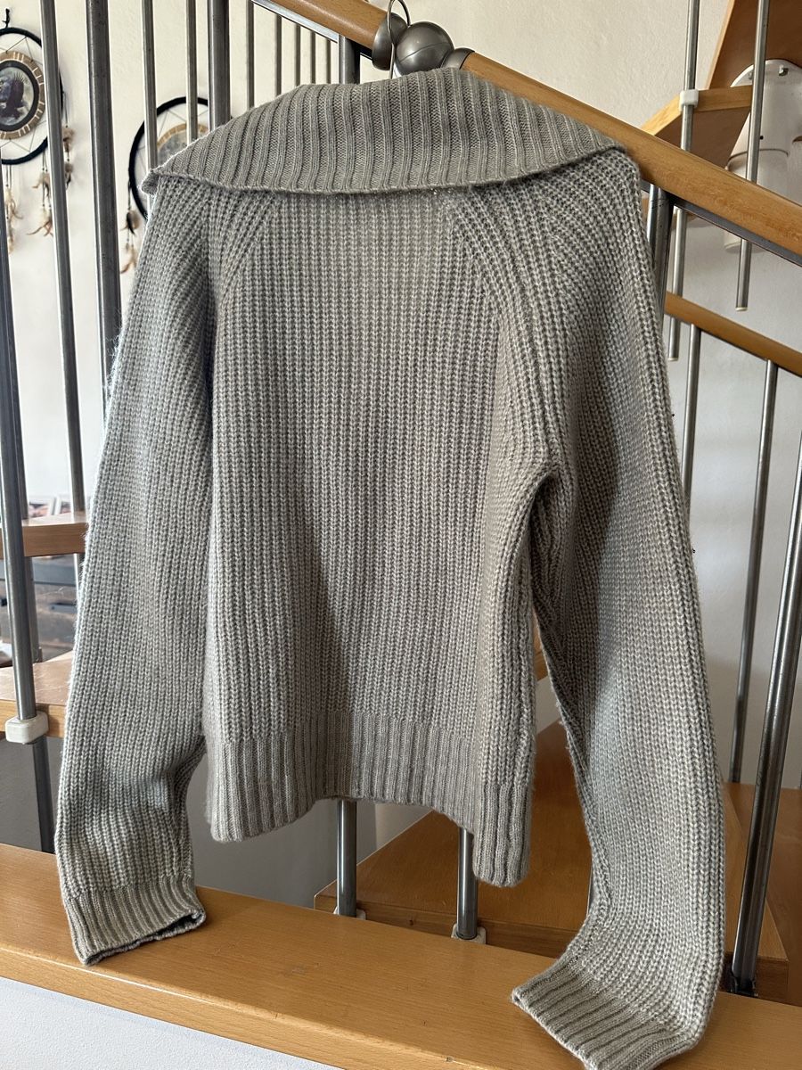 H&M Pullover & Sweatshirts: Pull laine grand col H&M T. M – Gebraucht aus Perroy von barballalla 1