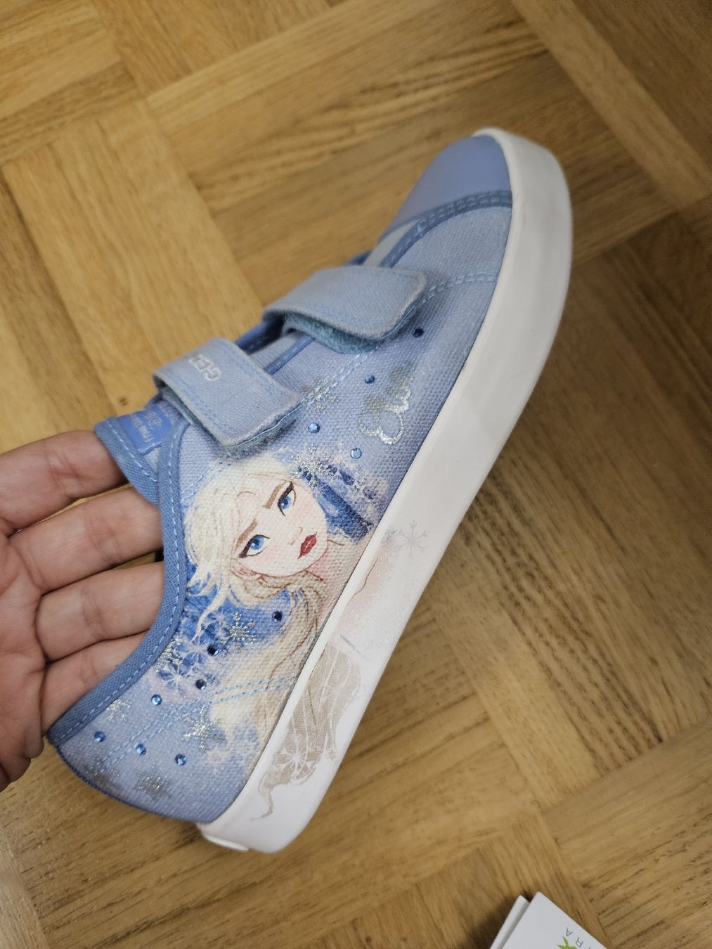 Geox Scarpe per ragazze: elsa geox sneaker – Nuovo e nell'imballaggio originale da Basel venduto da fragolina08 2