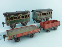 Märklin Spur 0  4 X Wagen