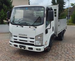 Isuzu Lieferwagen mit Brücke