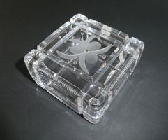 Bonbonière, Kristalldose mit Deckel, TRAUNKRISTALL® / NEU