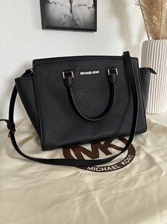 Michael Kors Tasche Designer Handtasche Selma schwarz