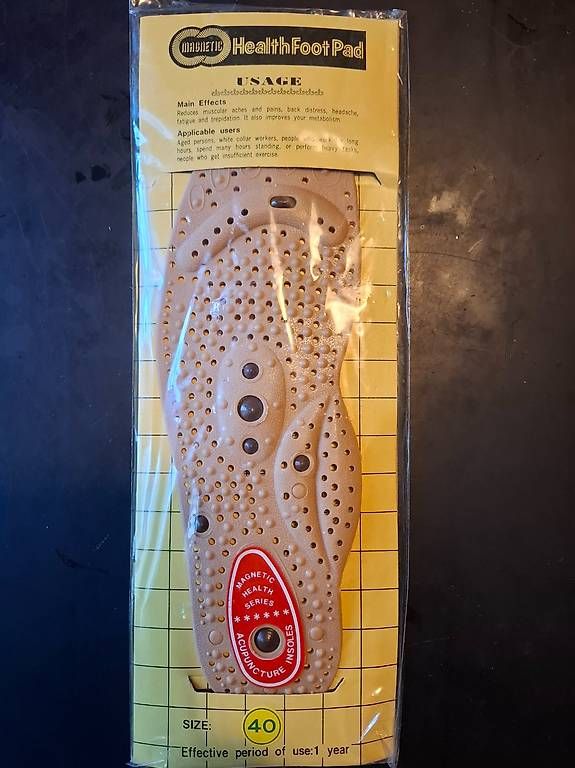 Appareils de massage: Massierende magnetische Einlegesohlen – D'occasion à Inkwil par bea_jp7g 1