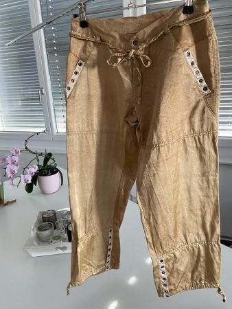HOSE 7/8 «goldig»  Gr. 36 (eher 34)