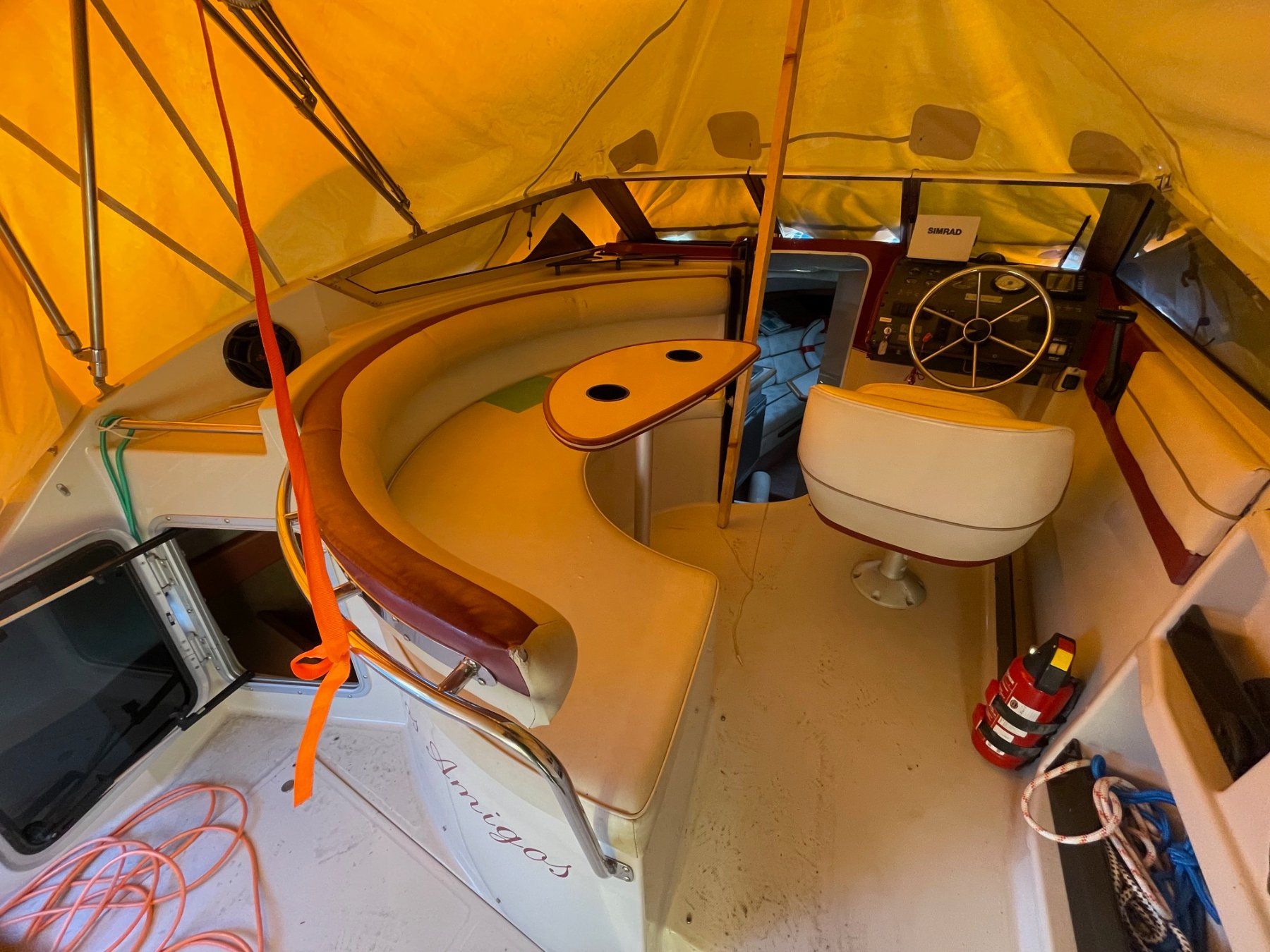 Maxum Boote: MAXUM 2500 SCR MOTORYACHT - HAFENPLATZ – Gebraucht aus Avenches von BOOTTRANSPORTE 3