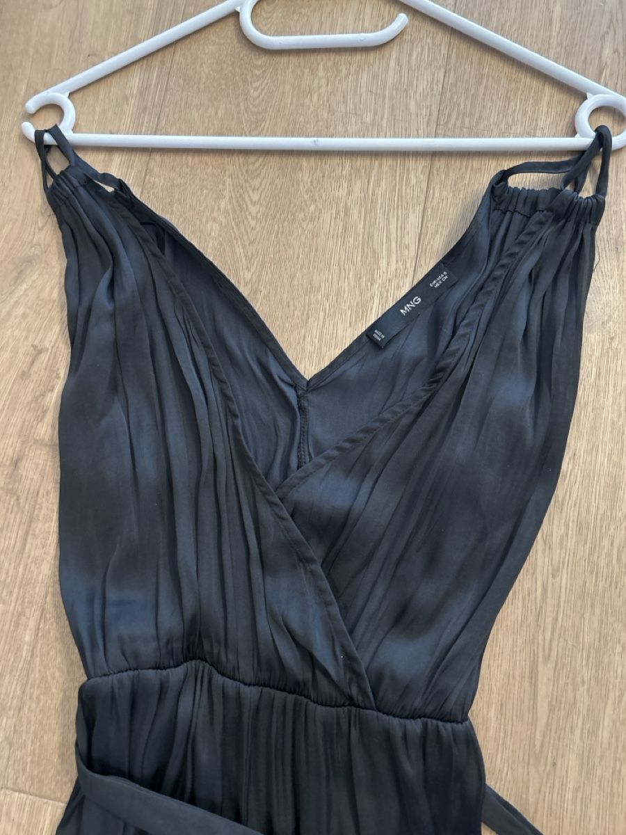Mango Jumpsuits: Schwarzer Jumpsuit Mango S 36 34 – Gebraucht aus Schenkon von Smoothie 2