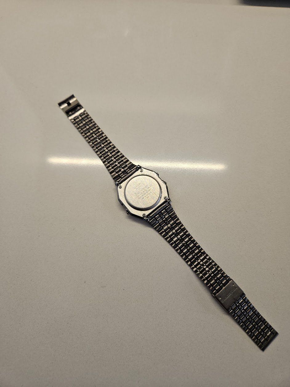 Casio Orologi: Casio Retro Vintage - A158WETB-1AEF – Usato da Luzern venduto da hexagon 1