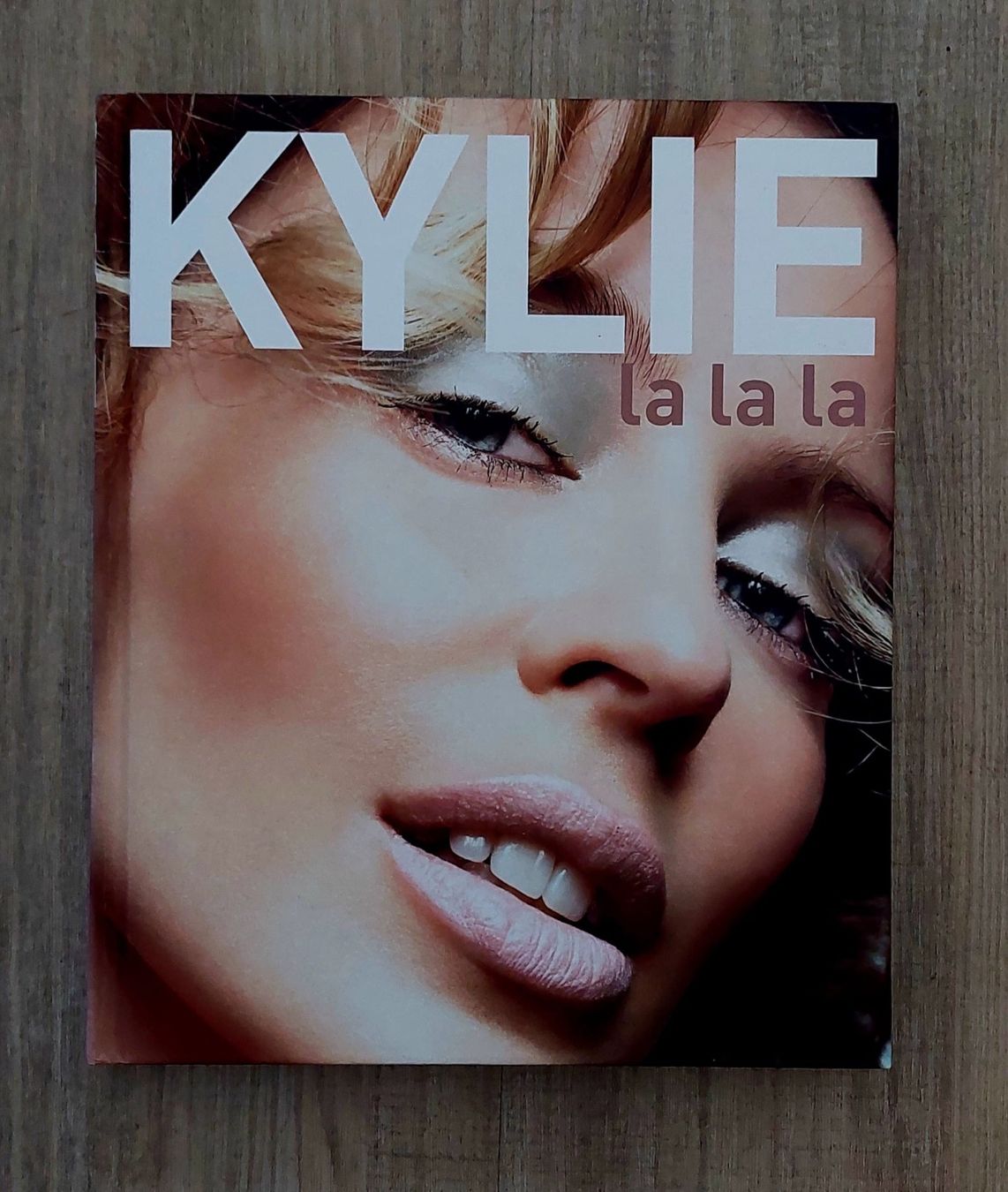 Livres: Buch Kylie Minogue – Neuf (Voir description) à Gümligen par VIN-TAGE-ZONE