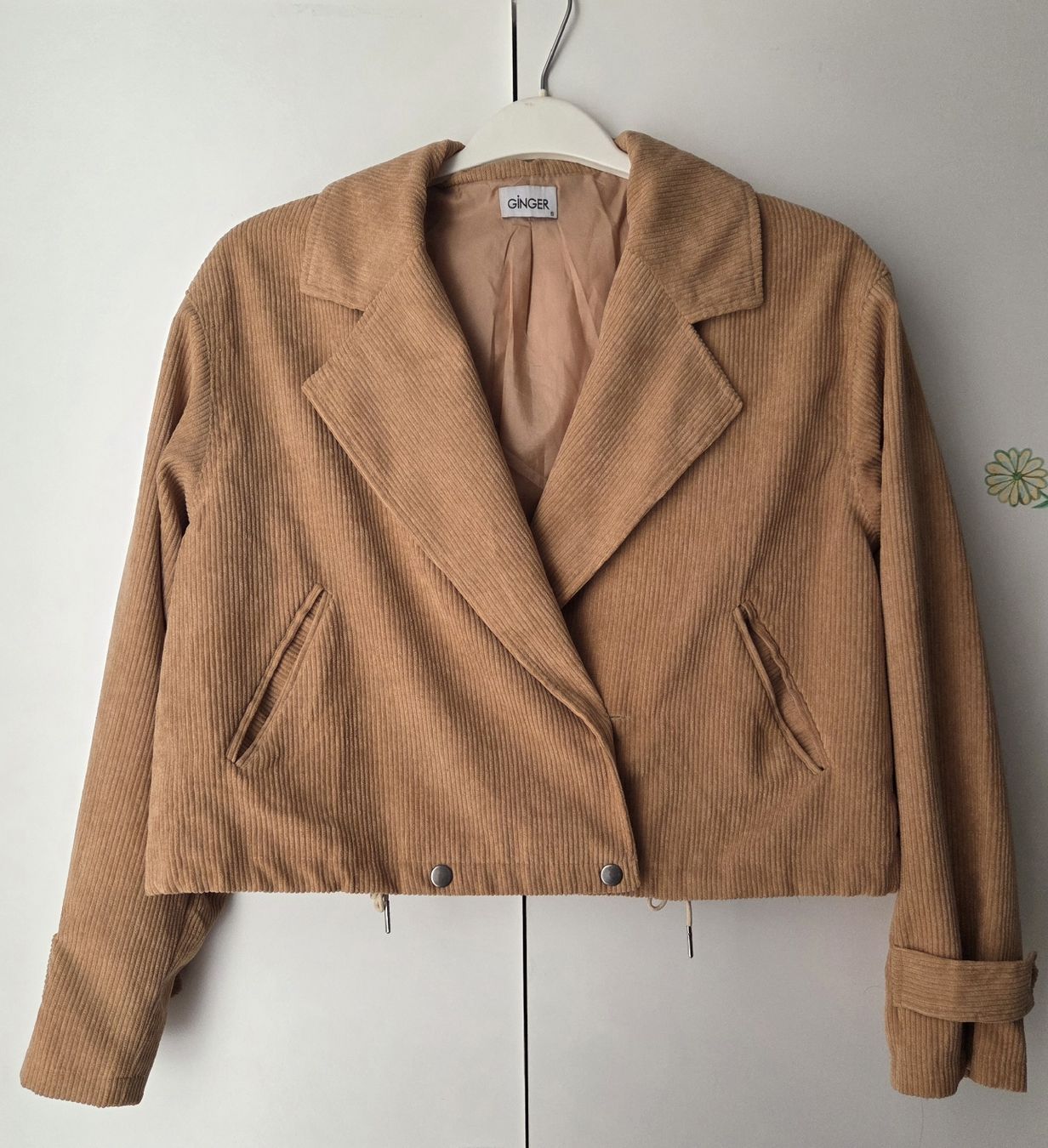 Jacken: Corduroy Jacket – Gebraucht aus Dübendorf von and_8cxr