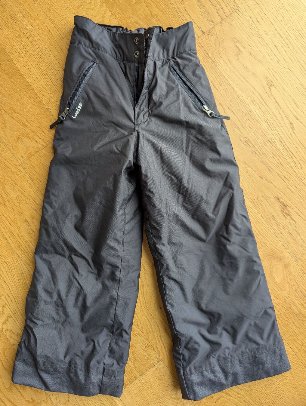 Decathlon Pantaloni: Ski Hose Grösse 116 - 122 Decathlon – Usato da Wallisellen venduto da Taurusit