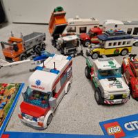 Lego diverse Fahrzeuge, Lego City, Pferdestall