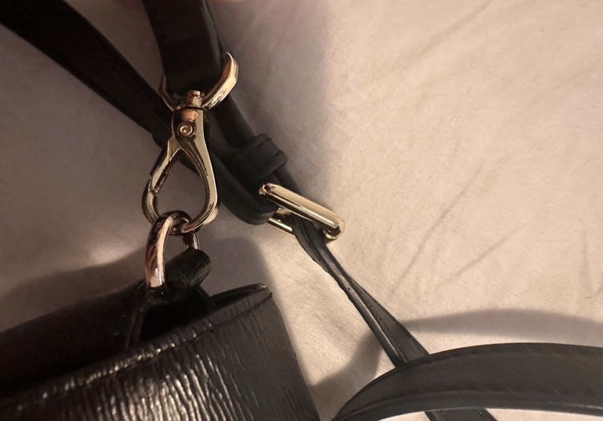 DKNY Borse da donna: DKNY Tasche  – Usato da Triengen venduto da Meetmeatthebodega 4