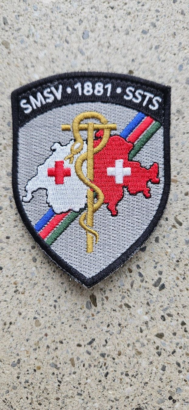 Schweizer Armee Plaketten & Abzeichen: *** Zug,s Badge mit klett *** – Neu und originalverpackt aus Riedholz von fr_sIruP