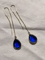 Boucles plaqué or cabochon bleu saphir