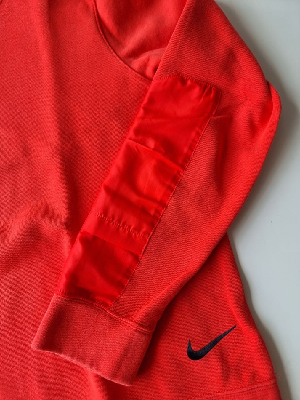 Nike Pullover & Sweatshirts: Nike Pullover – Gebraucht aus Münchenstein von mt25 1