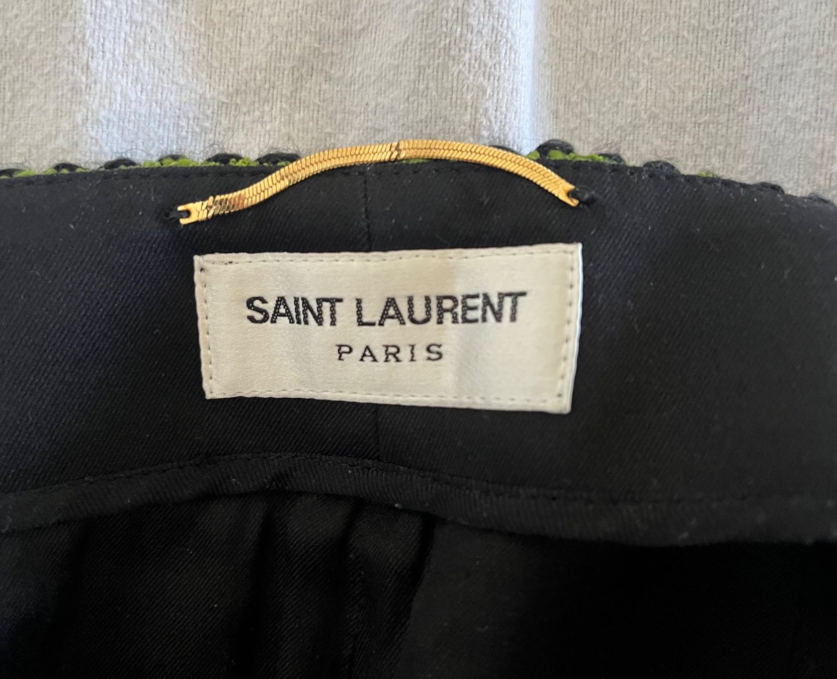 Saint Laurent Pantaloni: Saint Laurent, mini short vert, FR34 – Usato da Genève venduto da dachaw 5