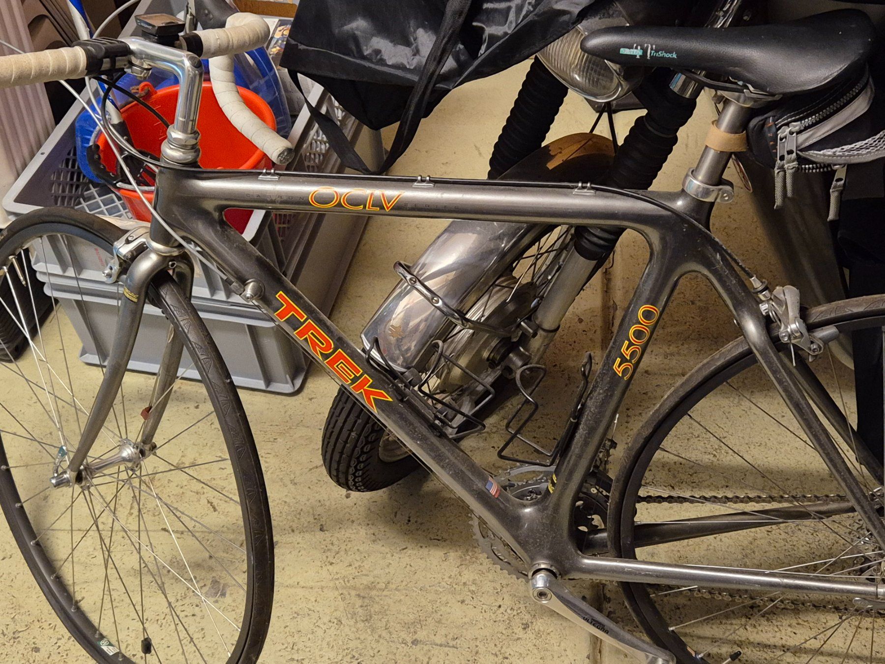 Vélos: VELO – Défectueux à Thalwil par Poppa-Joe