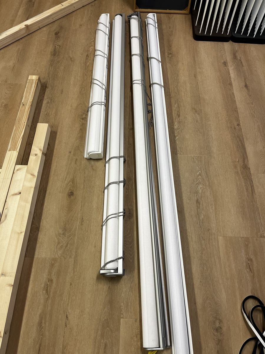 Tende da sole: 4 Doppelrollos weiss – Usato da Ennetbaden venduto da sonrisa75 6