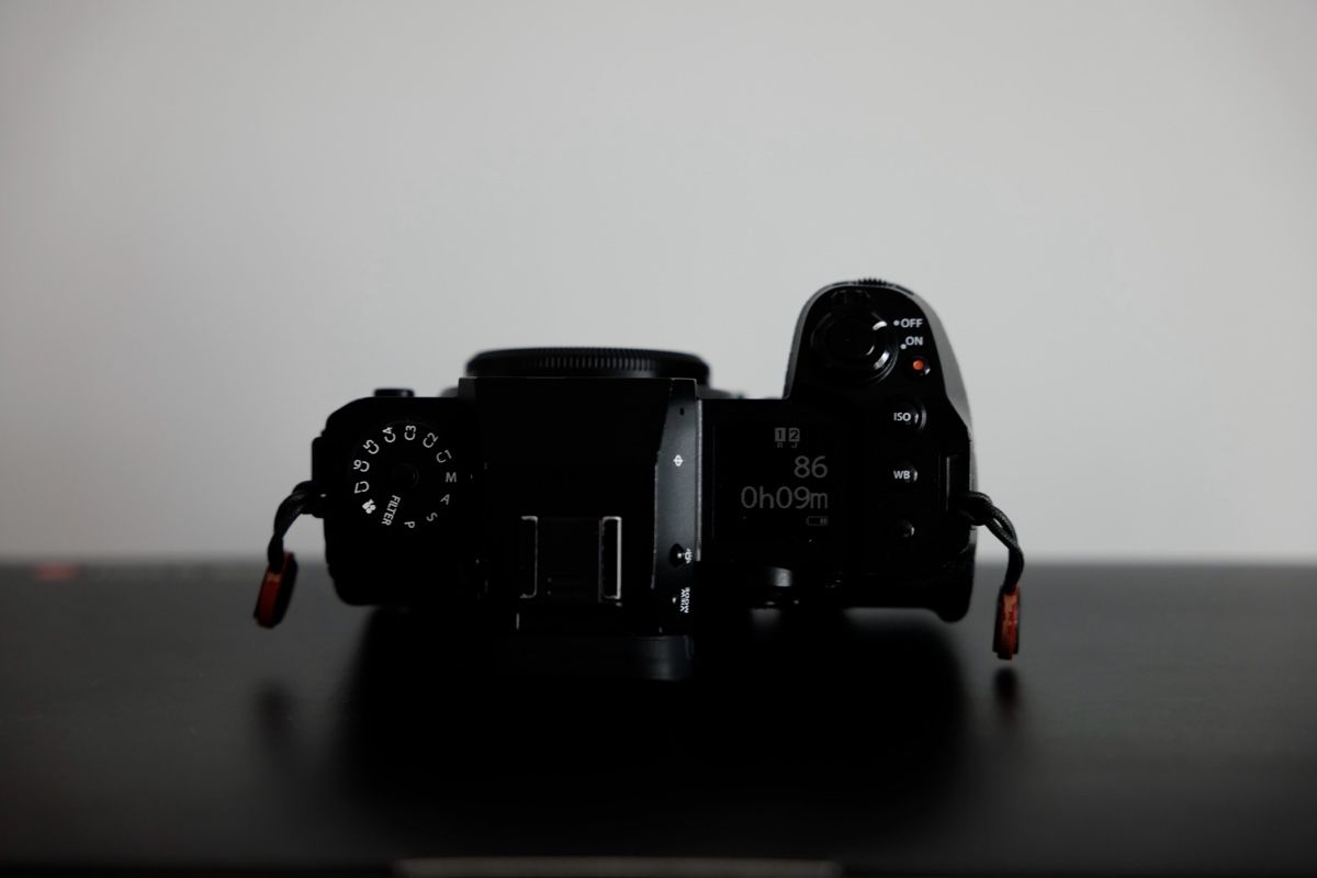 Fujifilm Fotocamera: Fujifilm X-H2 – Usato da Fribourg venduto da antoinesimonet 2