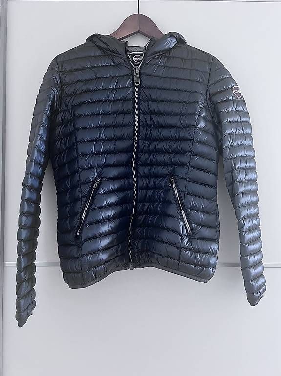 Colmar Giacche: Colmar Jacke, Daunenjacke blau Gr. 40 – Usato da Dübendorf venduto da CaBer 2