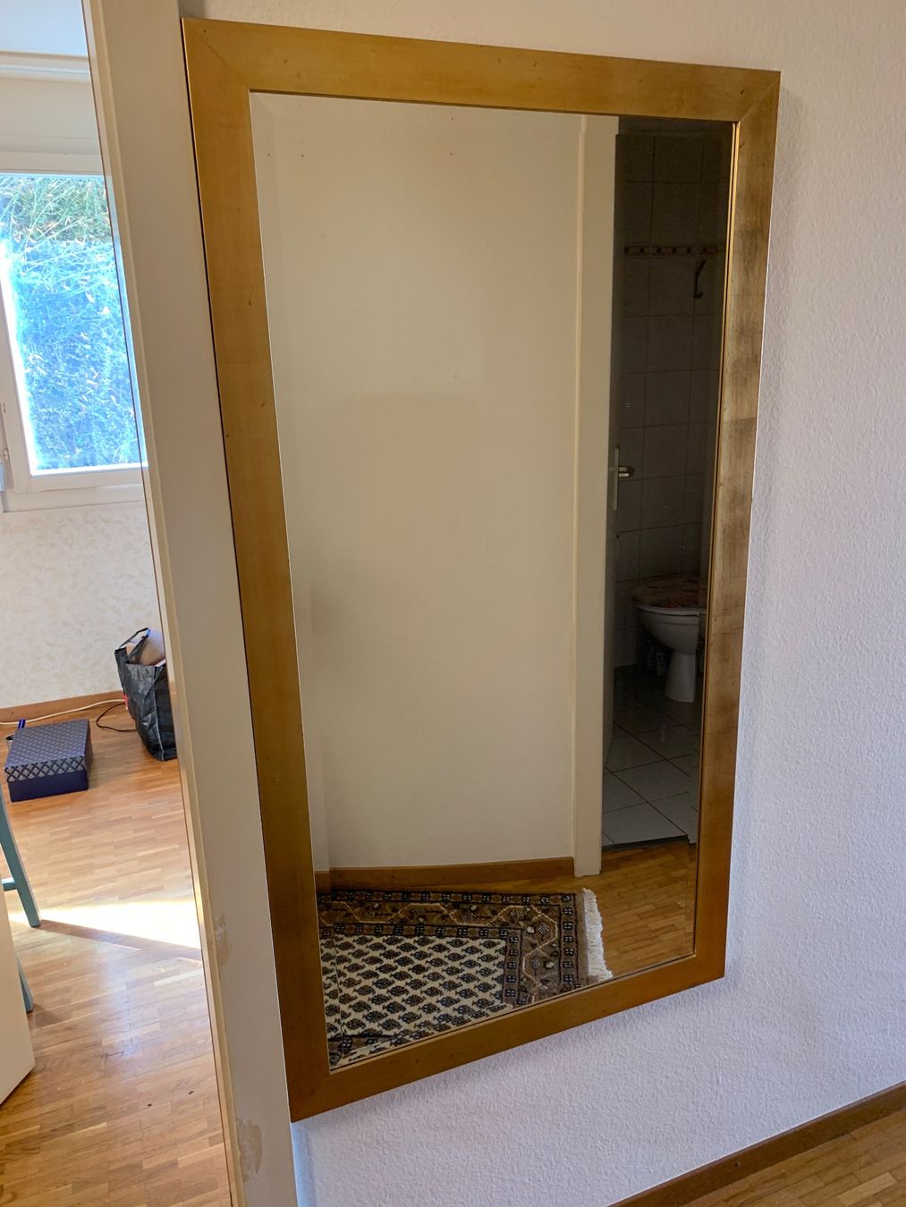 Spiegel: Miroir mural doré – Gebraucht aus La Tour-de-Peilz von LaMarmotte02